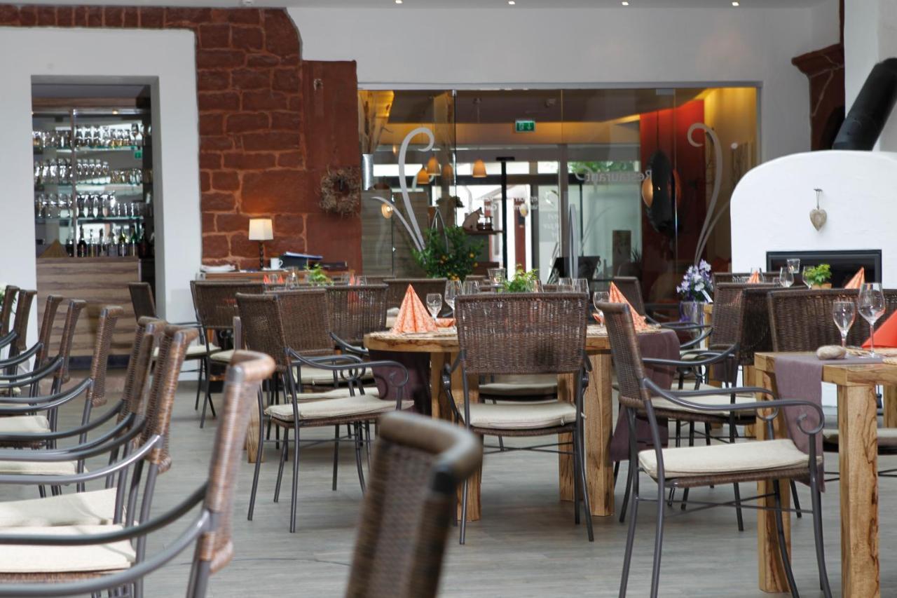 Hotel-Restaurant Pfaelzer Hof Edenkoben Kültér fotó
