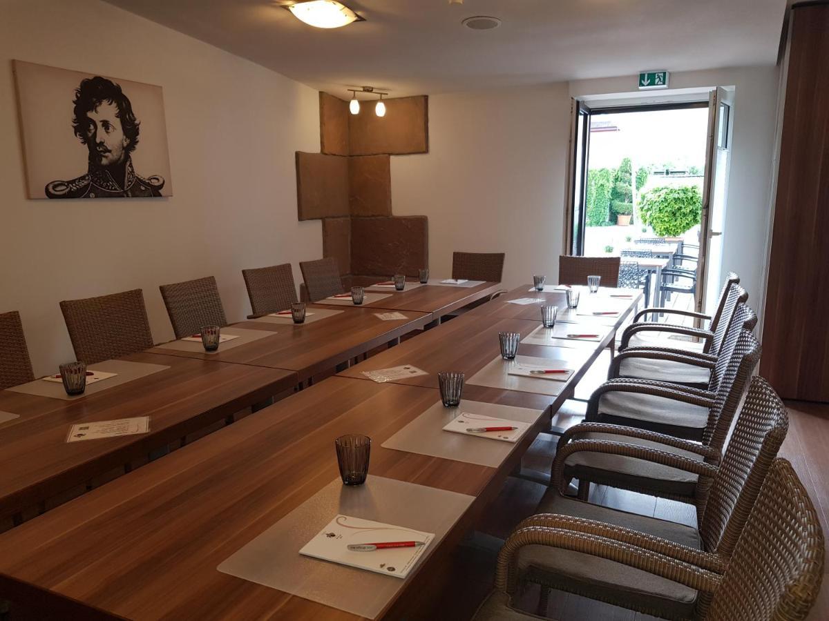 Hotel-Restaurant Pfaelzer Hof Edenkoben Kültér fotó