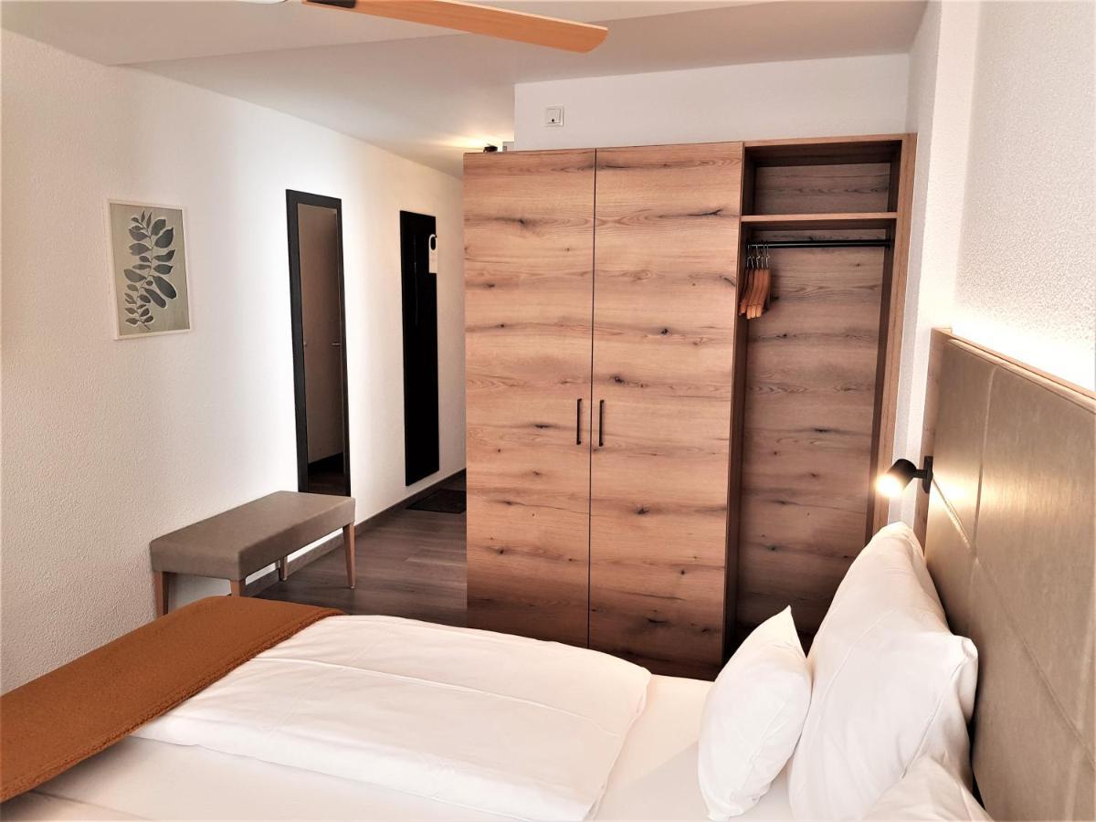 Hotel-Restaurant Pfaelzer Hof Edenkoben Kültér fotó