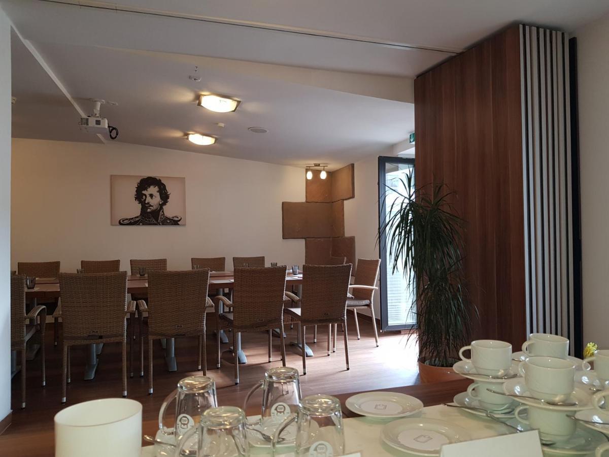 Hotel-Restaurant Pfaelzer Hof Edenkoben Kültér fotó