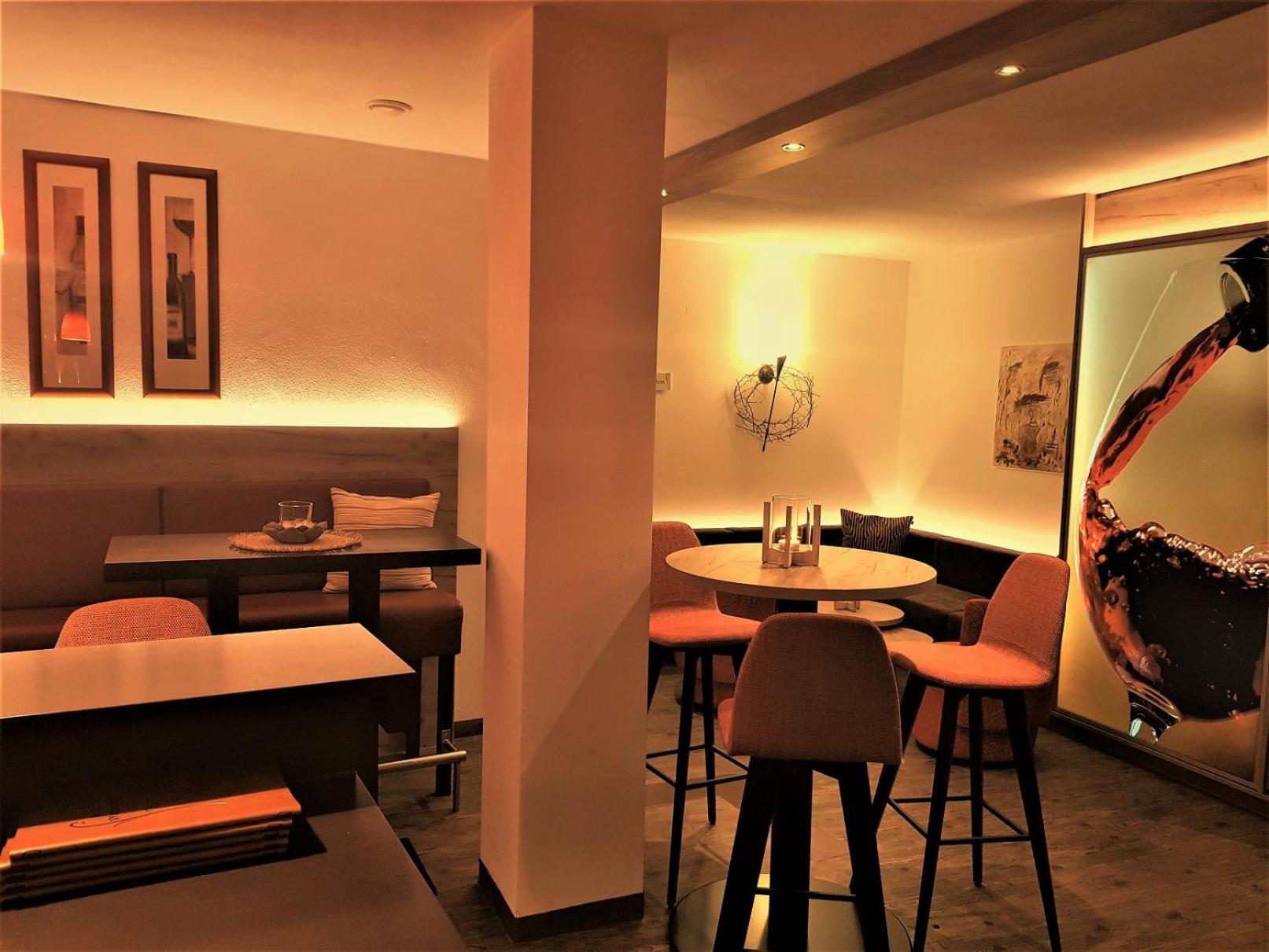 Hotel-Restaurant Pfaelzer Hof Edenkoben Kültér fotó