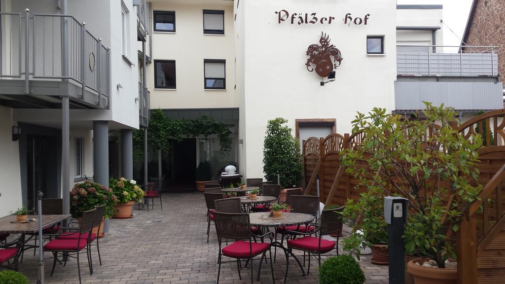 Hotel-Restaurant Pfaelzer Hof Edenkoben Kültér fotó